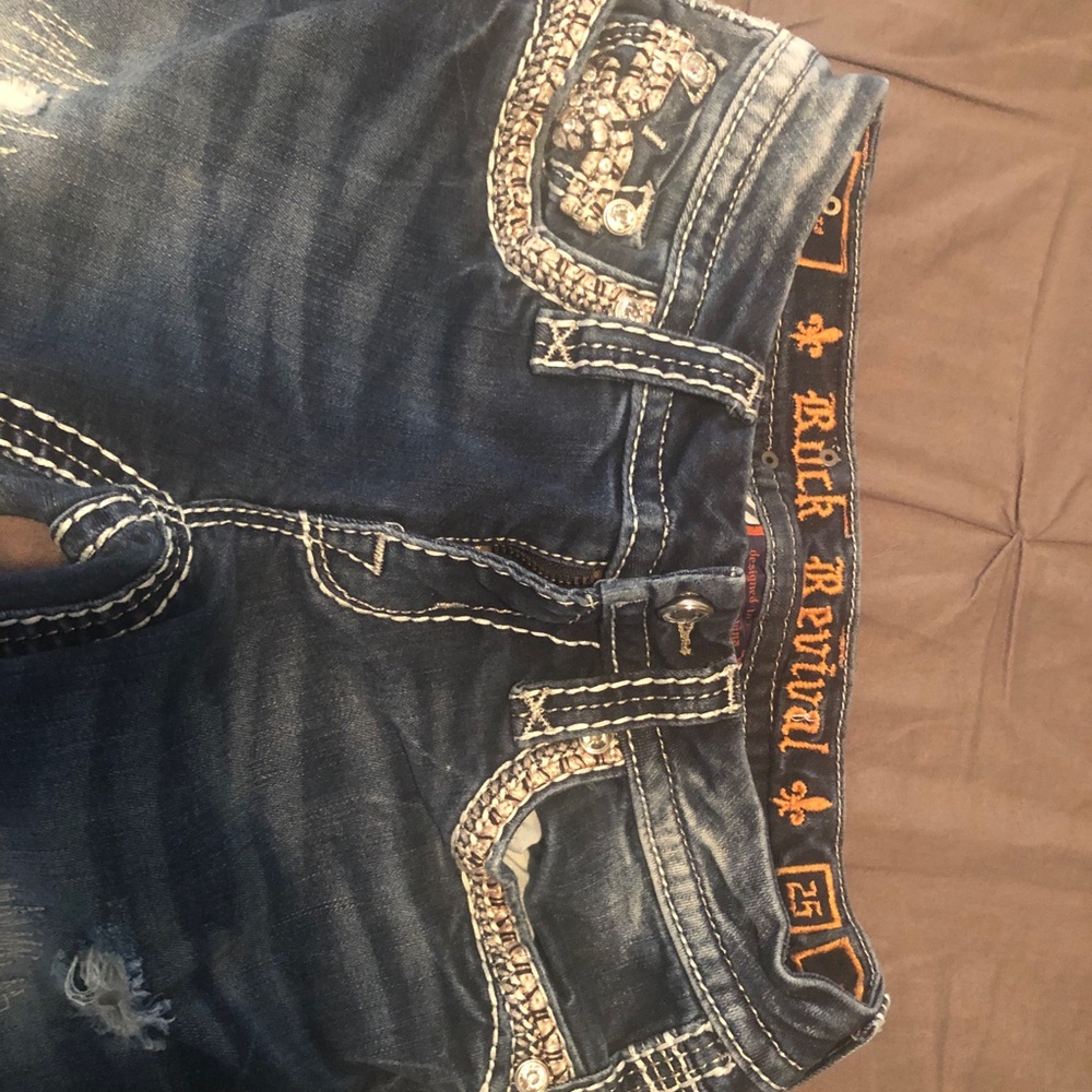 ROCK REVIVAL JEANS!!